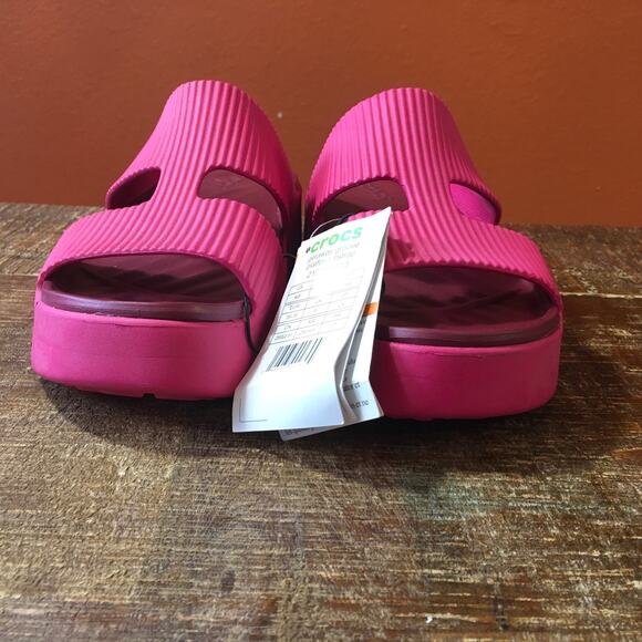 NEW Crocs Getaway Groove Platform H Strap Sandal Womens 8 Dragonfruit Pink Shoe - Picture 2 of 8